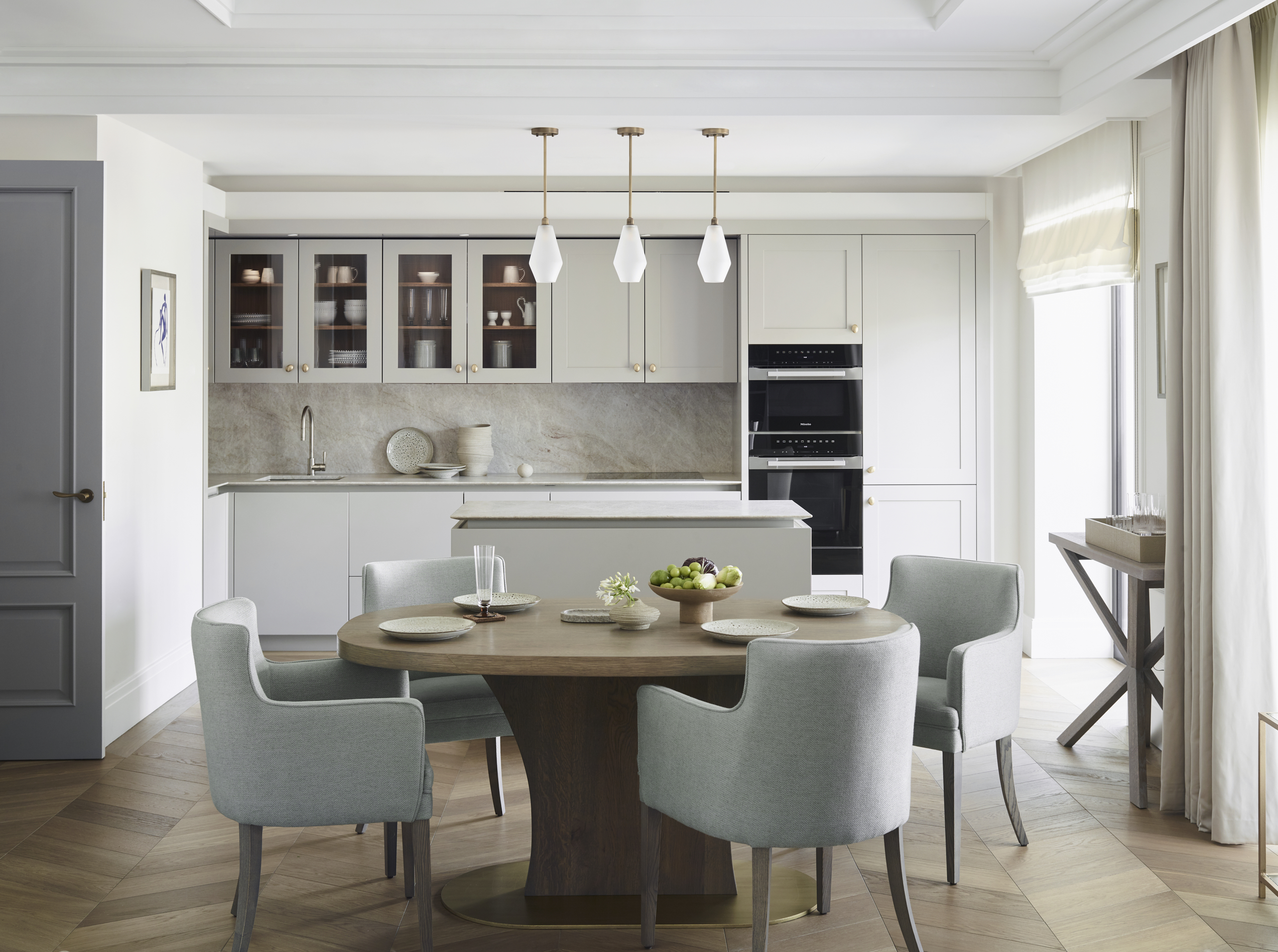 Open plan kitchen/dining area