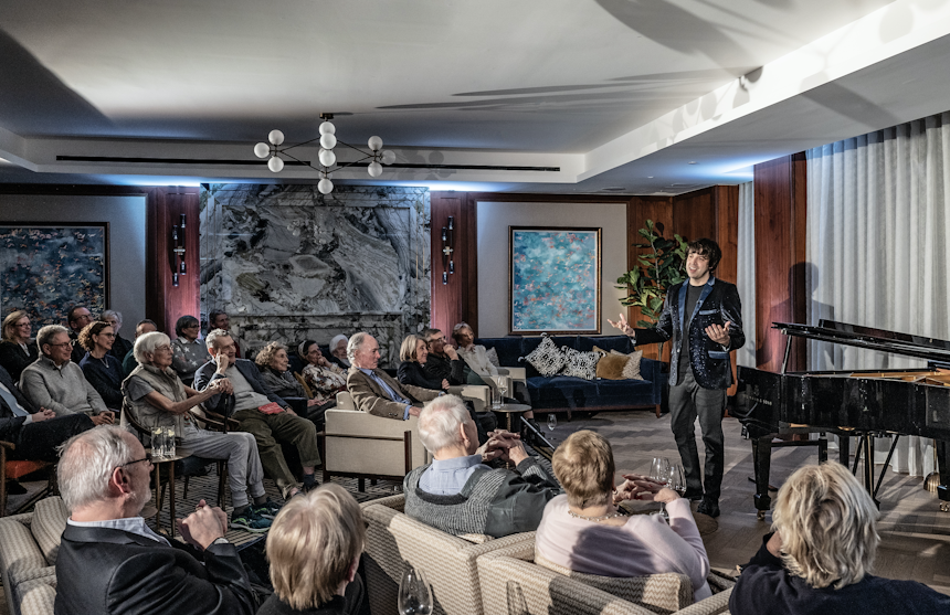 Dominic Ferris performing at Auriens Chelsea