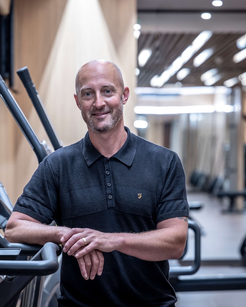 Gideon Remfry in the Auriens gym