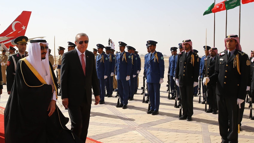Saudi Arabia's king welcomes Turkey's president in Riyadh on March 2, 2015 (Photo via Getty Images)