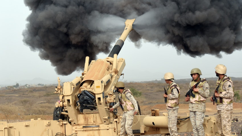 Saudi troops fire towards Yemen from the Saudi-Yemeni border, southwestern Saudi Arabia, on April 13, 2015 (Photo via Getty Images)