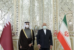 دیدار وزیر امور خارجه‌ی قطر با همتای ایرانی خود در تهران؛ ایران ۲۷ بهمن ۱۳۹۹/ ۱۵ فوریه ۲۰۲۱  (عکس از گتی ایمیجز