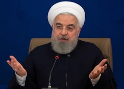 حسن روحانی رئیس جمهوری ایران در نشست خبری در کاخ ریاست جمهوری. تهران، ایران. ۲۴ آذر ۱۳۹۹. (عکس از حسین ظهروند از خبرگزاری تسنیم)