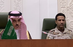 وزير خارجية المملكة العربية السعودية يتحدث في مؤتمر صحفي في الرياض، المملكة العربية السعودية في 22 مارس/آذار 2021. (الصورة عبر غيتي إيماجز)
