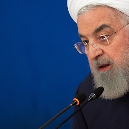 الرئيس حسن روحاني في مؤتمر صحفي في طهران، إيران. في ١٤ ديسمبر/كانون الأول ٢٠٢٠ (تصوير حسين زهره وند عبر وكالة تسنيم للأنباء)