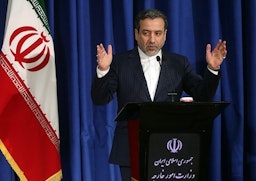Iranian Deputy Foreign Minister Abbas Araqchi at a news conference in Tehran on Jan. 15, 2017. (Photo by Mahmoud Hosseini via Tasnim News Agency)