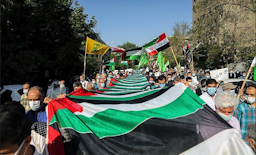 تجمع ایرانیان برای ابراز همبستگی با فلسطینیان درگیر خشونت‌ در غزه؛ تهران، ایران ۲۳ اردببهشت ۱۴۰۰/ ۱۳ می ۲۰۲۱ (عکس از مسعود شهرستانی/  خبرگزاری تسنیم) 