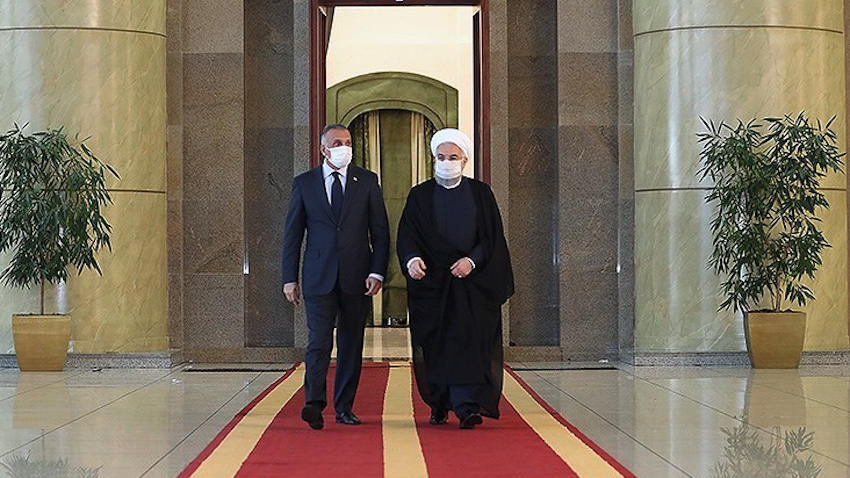الرئيس الإيراني حسن روحاني (يمين) يستقبل رئيس الوزراء العراقي مصطفى الكاظمي في طهران، 21 يوليو/تموز 2020 (الصورة عبر  President.ir)