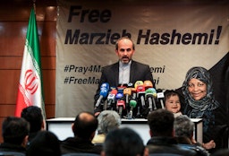 پیمان جبلی، رئیس شبکه‌ی پرس‌تی‌وی در حال سخنرانی در یک کنفرانس مطبوعاتی؛ تهران، ایران،. ۲۶ دی ۱۳۹۷. (عکس از گتی ایمیجز)