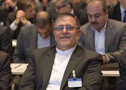 ولی‌الله سیف، رئیس کل وقت بانک مرکزی ایران در بیست و پنجمین کنگره‌ی بانکداری اروپایی؛ فرانکفورت، آلمان، ۲۹ آبان ۱۳۹۴. (عکس از گتی ایمیجز)