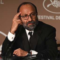 اصغر فرهادی، کارگردان ایرانی در جشنواره‌ي فیلم کن در فرانسه؛ ۲۶ تیر ۱۴۰۰. (عکس از گتی ایمیجز)