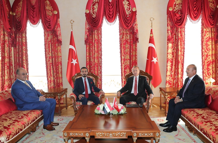 دیدار رجب طیب اردوغان، رئیس‌جمهور ترکیه (دوم از راست) با محمد الحلبوسی، رئیس پارلمان عراق (دوم از چپ)؛ استانبول، ترکیه، ۱۸ مهر ۱۳۹۷/ ۱۰ اکتبر ۲۰۱۸. (عکس از گتی ایمیجز)