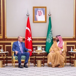 Saudi Crown Prince Mohammed bin Salman Al Saud receives Turkish President Recep Tayyip Erdogan at Al-Salam Palace on Apr. 28, 2022 (Saudi foreign ministry/Twitter)