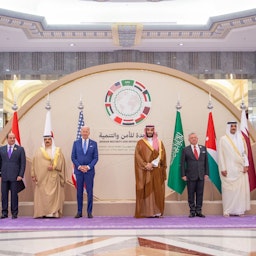 صورة جماعية من قمة جدة للأمن والتنمية للعام 2022 في 16 يوليو/تموز 2022 (الصورة عبر موقع وزارة الخارجية السعودية)