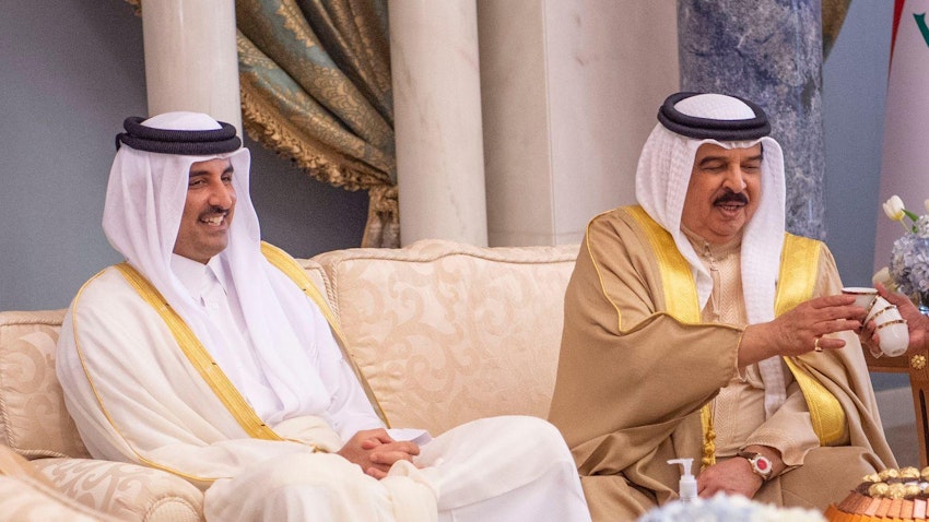 Bahrain's King meets Qatar's Emir on the sidelines of the Security and Development Summit in Jeddah, Saudi Arabia on July 16, 2022. (Handout photo via BNA)