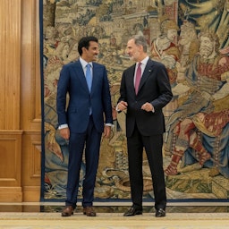 أمير قطر الشيخ تميم بن حمد آل ثاني يلتقي ملك إسبانيا فيليبي السادس في مدريد، إسبانيا. 18 مايو/أيار 2022 (المصدر:صفحة تميم بن حمد عبر تويتر )