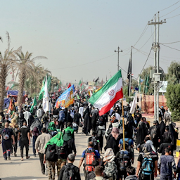 حضور زائران ایرانی در زیارت اربعین؛ عراق، ۱۶ آبان ۱۳۹۶. (عکس از فرج صمدی/ ایرنا)