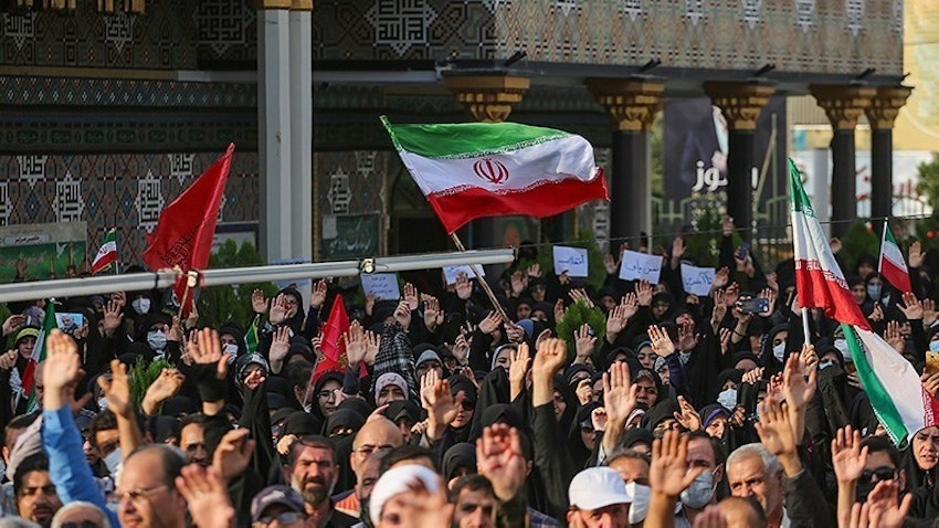 Government supporters rally in Hamedan, Iran on Sept. 23, 2022. (Photo via Tasnim News Agency)