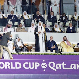 أمير قطر يلقي كلمة في إحدى مباريات كأس العالم لكرة القدم 2022 في الخور، قطر. 20 نوفمبر/تشرين الثاني 2022 (الصورة عبر غيتي إيماجز)