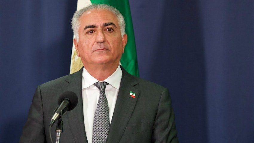 Reza Pahlavi at a press conference in the US on Oct. 20, 2022. Location unkown. (Source: PahlaviReza/Twitter)