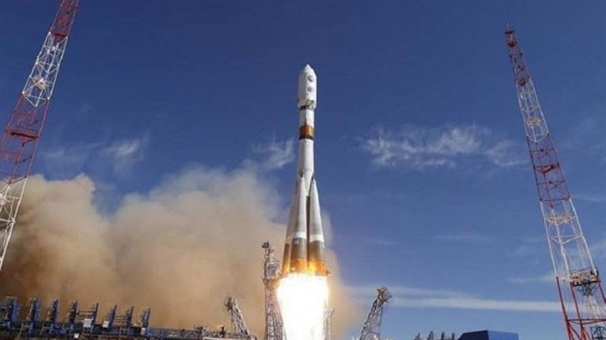 إطلاق القمر الصناعي الإيراني الخيام بواسطة صاروخ سويوز الروسي في بايكونور، كازاخستان. 9 أغسطس/آب 2022 (الصورة عبر وكالة تسنيم للأنباء)