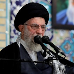 سخنرانی آیت‌الله‌ علی خامنه‌ای، رهبر ایران، به مناسبت عید نوروز؛ مشهد، ایران، ۱ فروردین ۱۴۰۲. (عکس از وبسایت رهبر ایران)