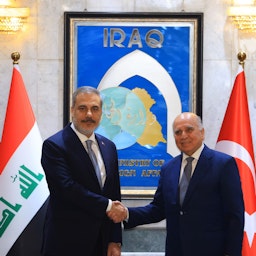 دیدار هاکان فیدان، وزیر امور خارجه‌ی ترکیه با همتای عراقی خود فؤاد حسین؛ بغداد، عراق، ۳۱ مرداد ۱۴۰۲/ ۲۲ اوت ۲۰۲۳. (عکس از گتی ایمیجز)