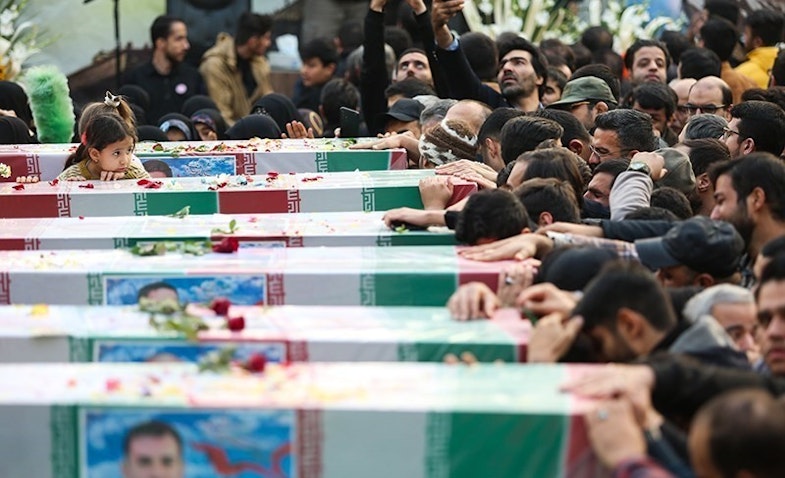مراسم تشییع پیکر نیروهای ایرانی کشته‌شده در سوریه، که به تازگی شناسایی شده‌اند؛ تهران، ایران، ۱۱ آذر ۱۴۰۲. (عکس از خبرگزاری تسنیم)
