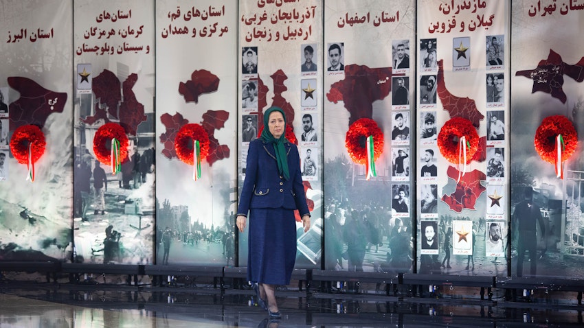 زعيمة المعارضة الإيرانية مريم رجوي في دوريس، ألبانيا، في 28 سبتمبر/أيلول 2022. (الصورة عبر غيتي إيماجز)