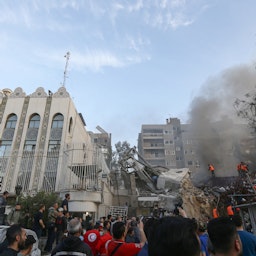 حمله‌ی مرگبار به ساختمان متعلق به سفارت ایران؛ دمشق، پایتخت سوریه، ۱۳ فروردین ۱۴۰۳. (عکس از گتی ایمیجز)
