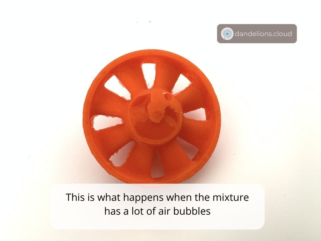 When the mixture is not put in a vacuum chamber, it has a lot of air bubbles