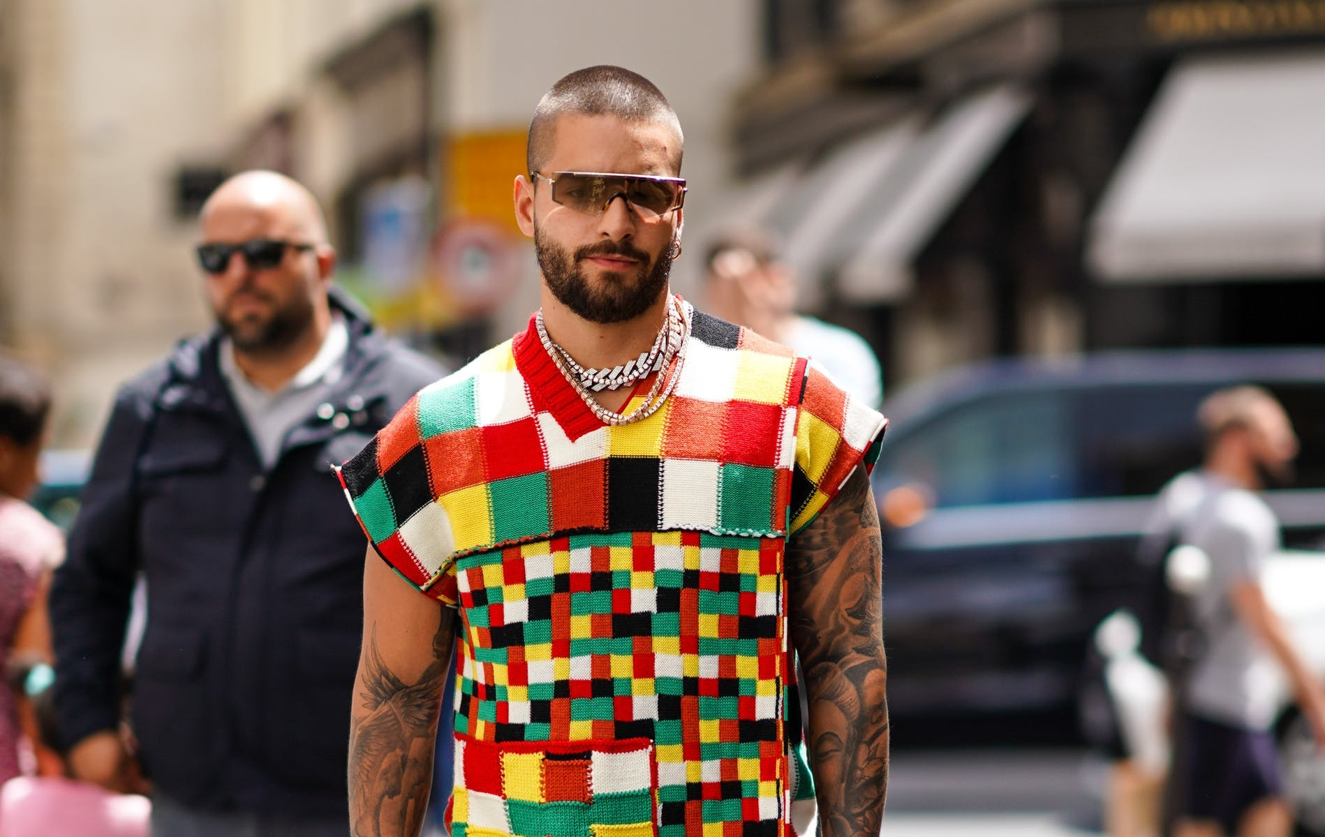 I look più cool di Maluma