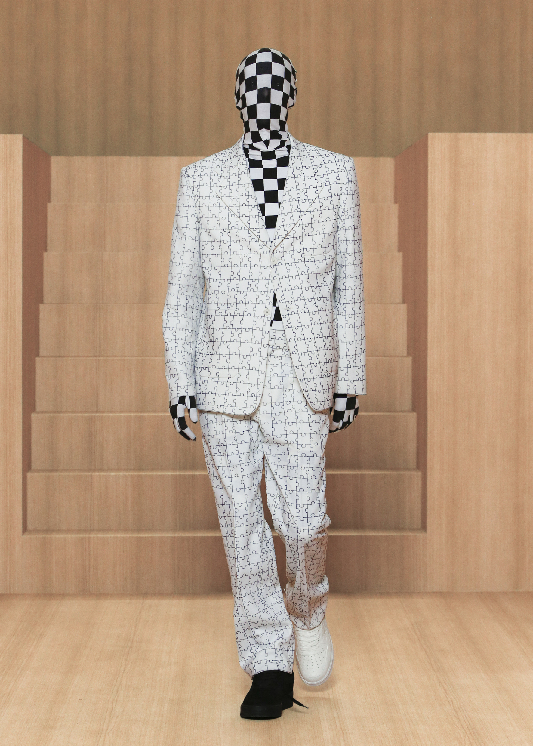 Louis Vuitton la sfilata Spring Summer 2022 di Virgi Abloh alla PFW