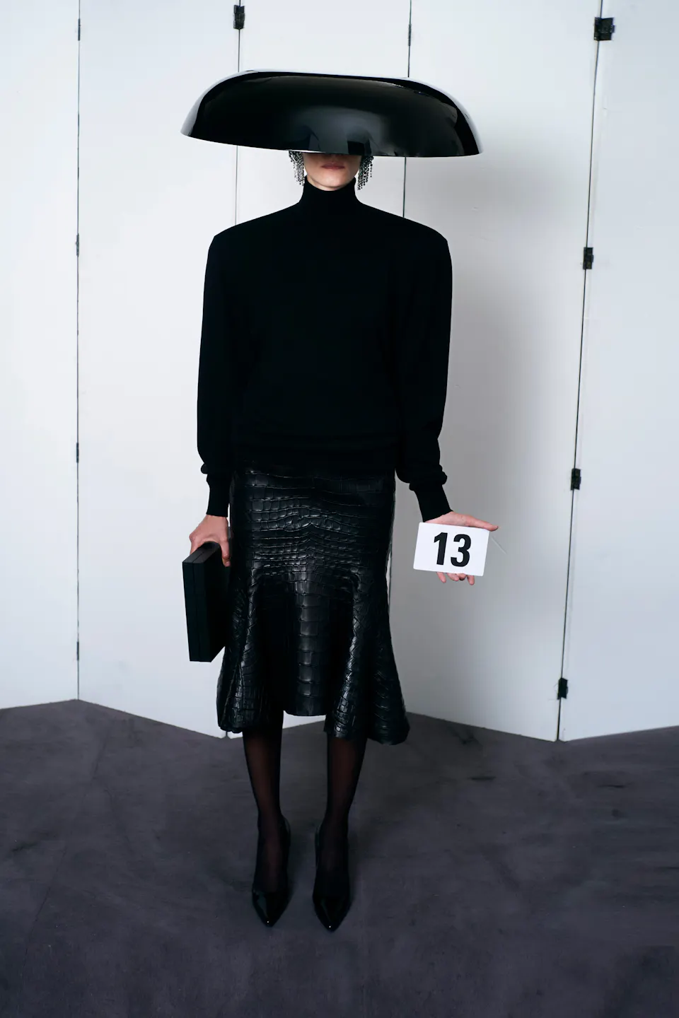 1625667589-balenciaga-haute-couture-uomo-donna-autunno-inverno-2021-2022-foto-sfilata-look-lofficielitalia12.jpeg (960×1440)
