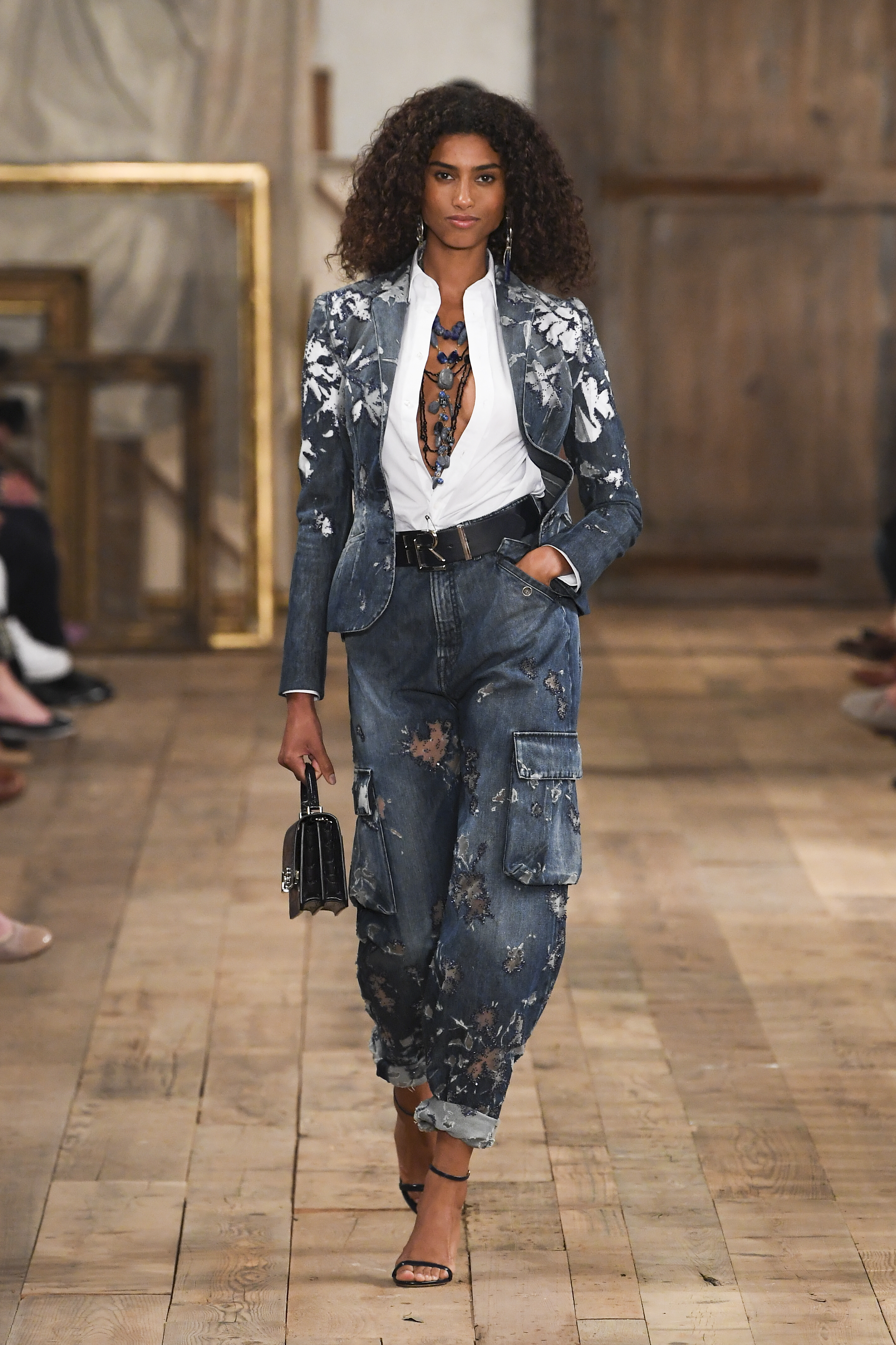Ralph Lauren la SS24 e grunge ospiti e collezione