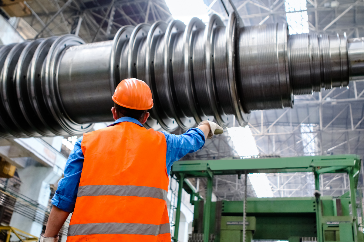 trabajador de mantenimiento de fabricacion