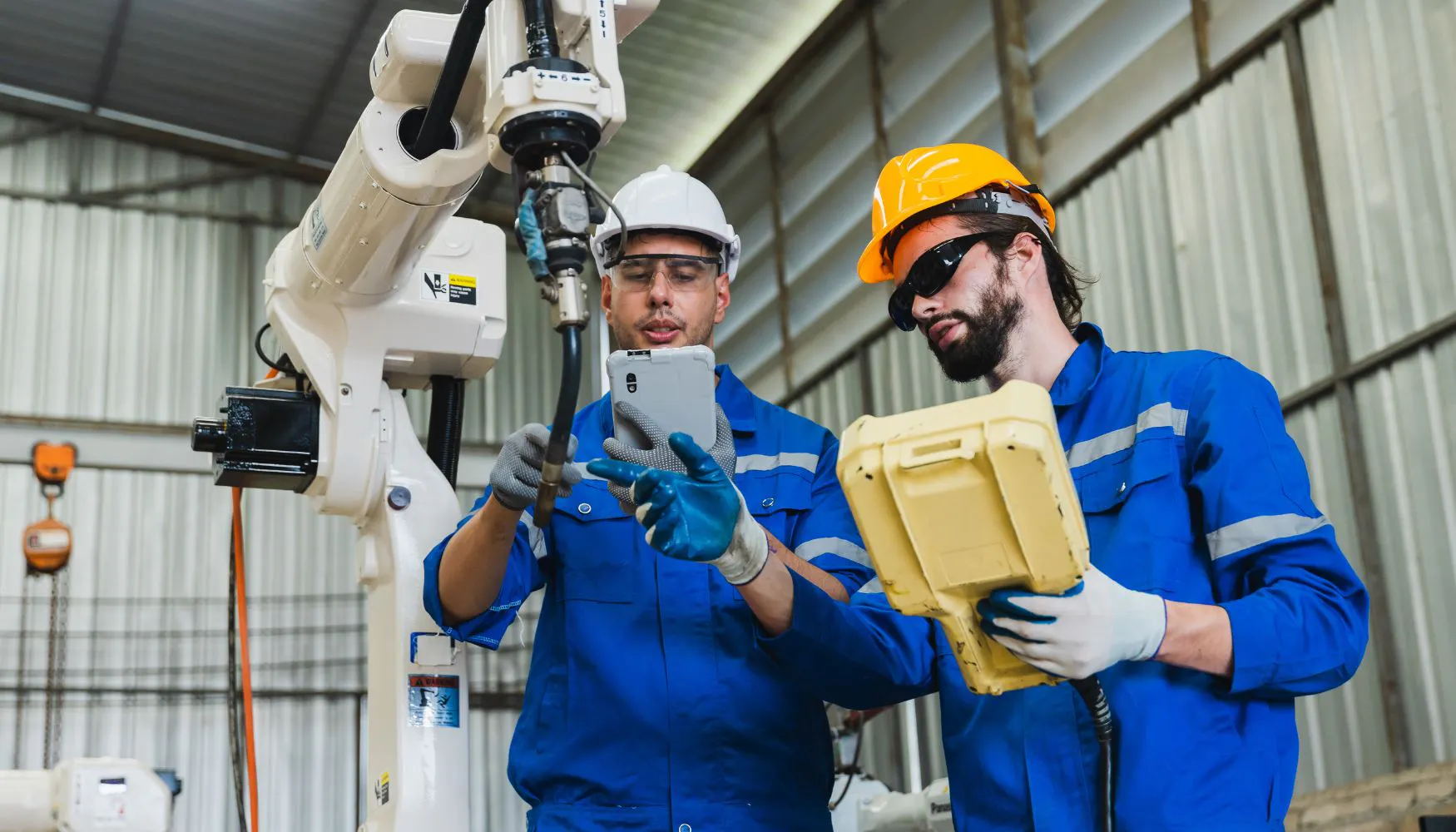 UpKeep vs. Fiix: Which Is the Best CMMS for Your Business?