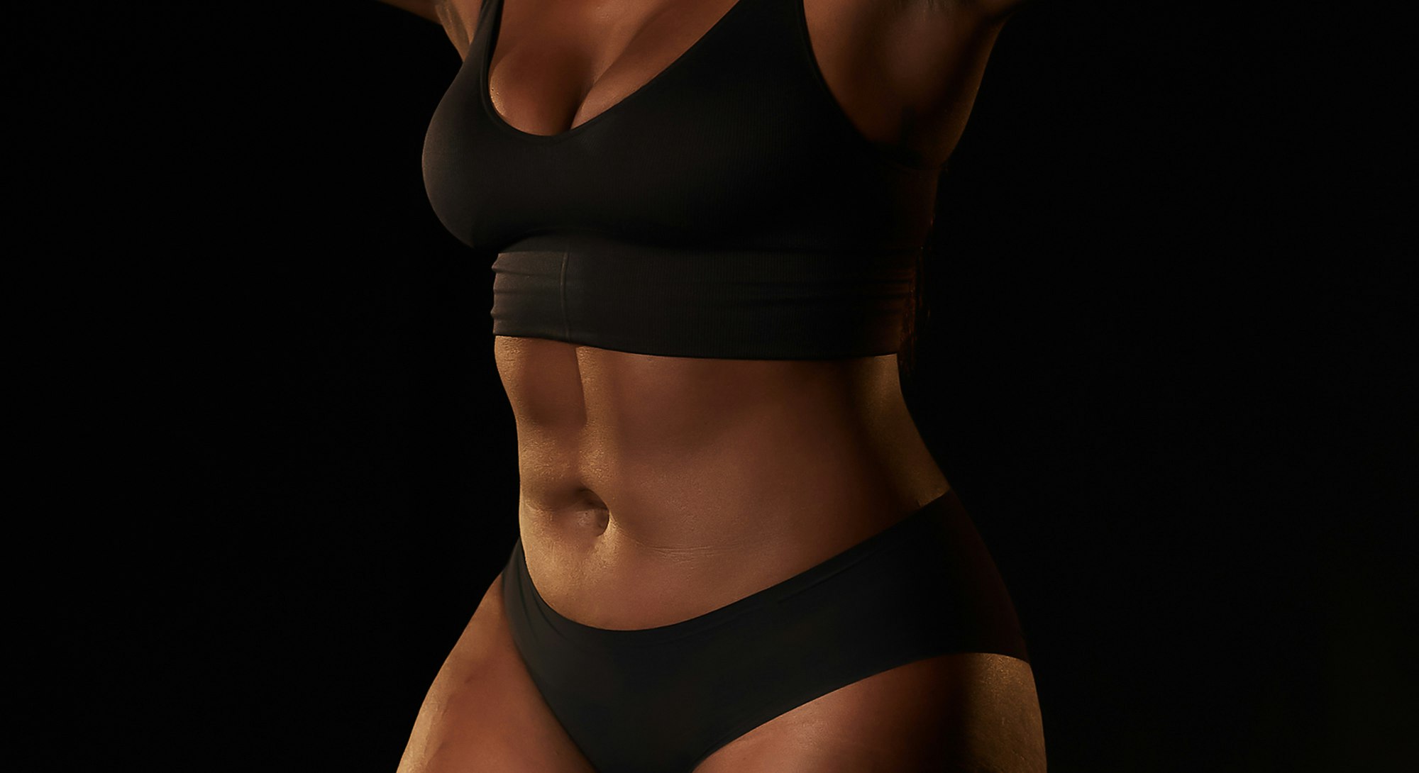 womans stomach