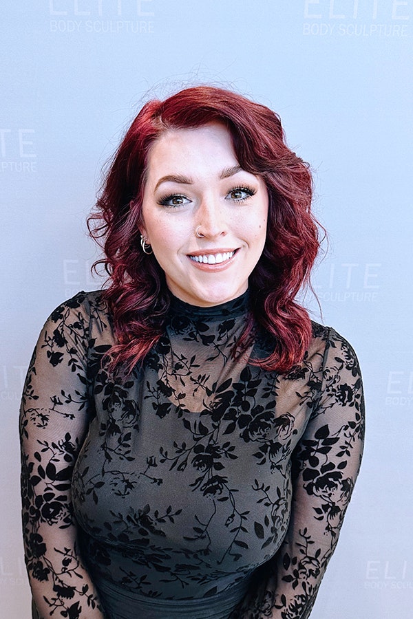 roxanne davies headshot