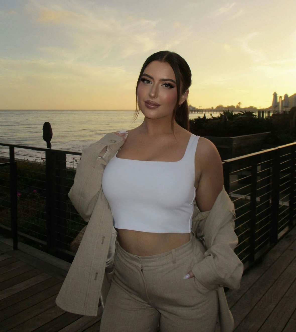 Alexis Oakley