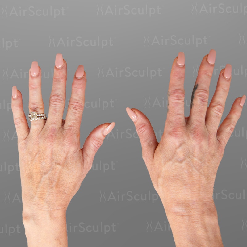 Jenny McCarthy Hands Before