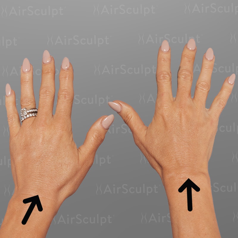 Jenny McCarthy Hands After