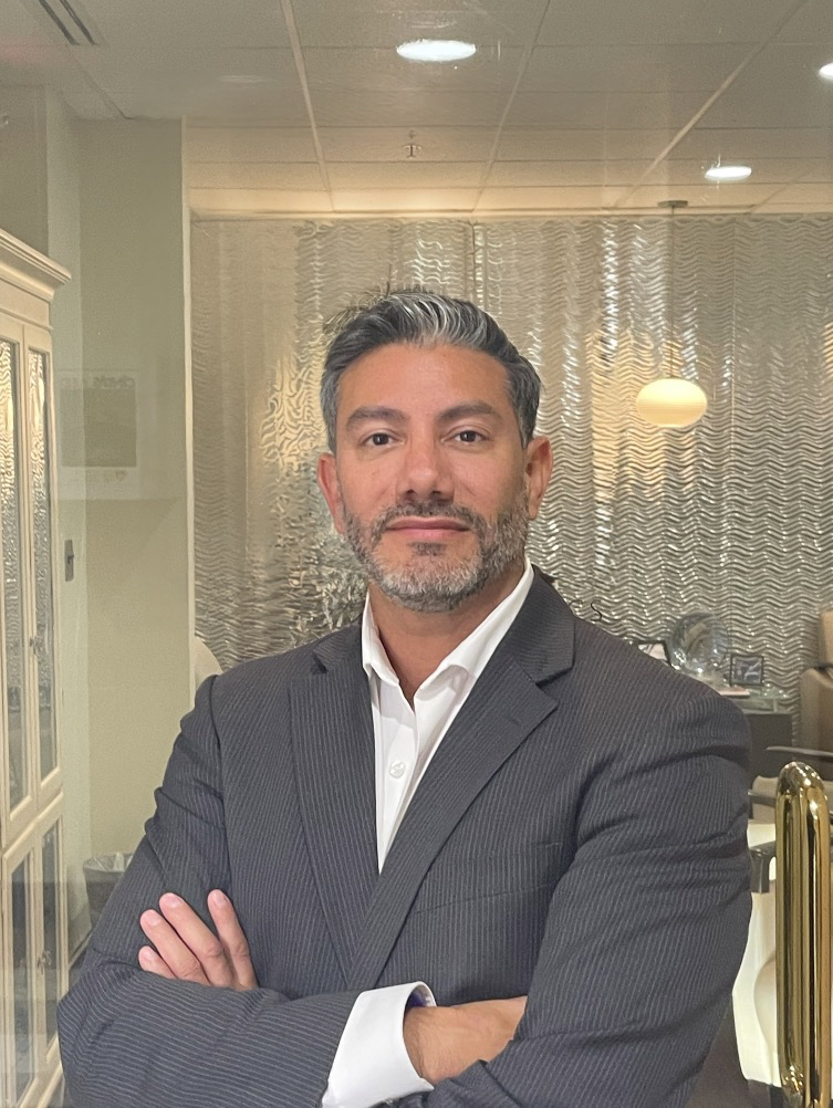 Dr. Barak Tanzman headshot