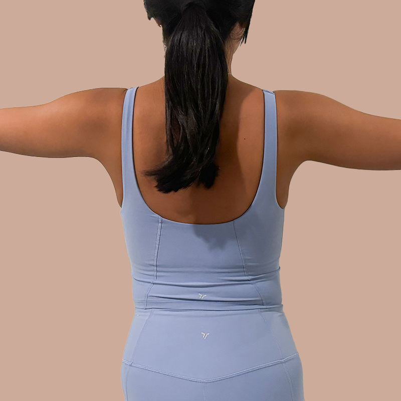 Back of waist before airsculpt
