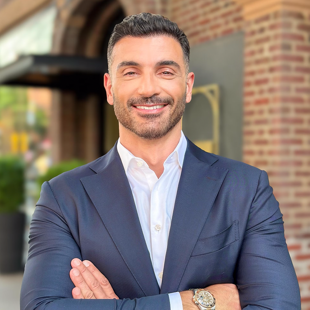 Dr. Antonios Mitsakos