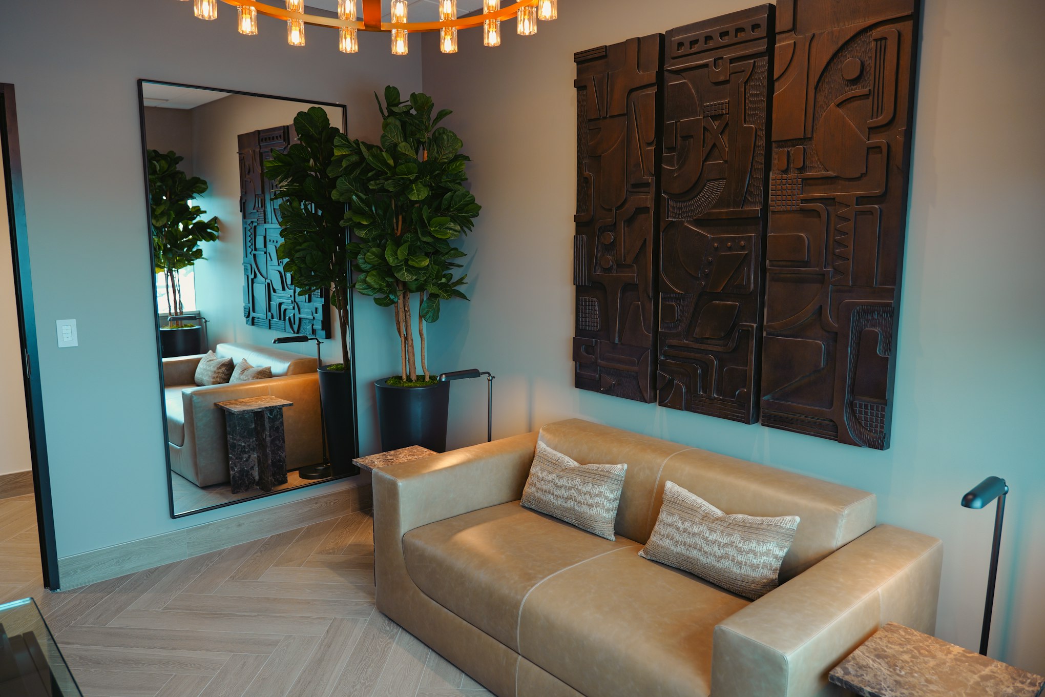 Consultation room in AirSculpt Body Contouring Birmingham clinic