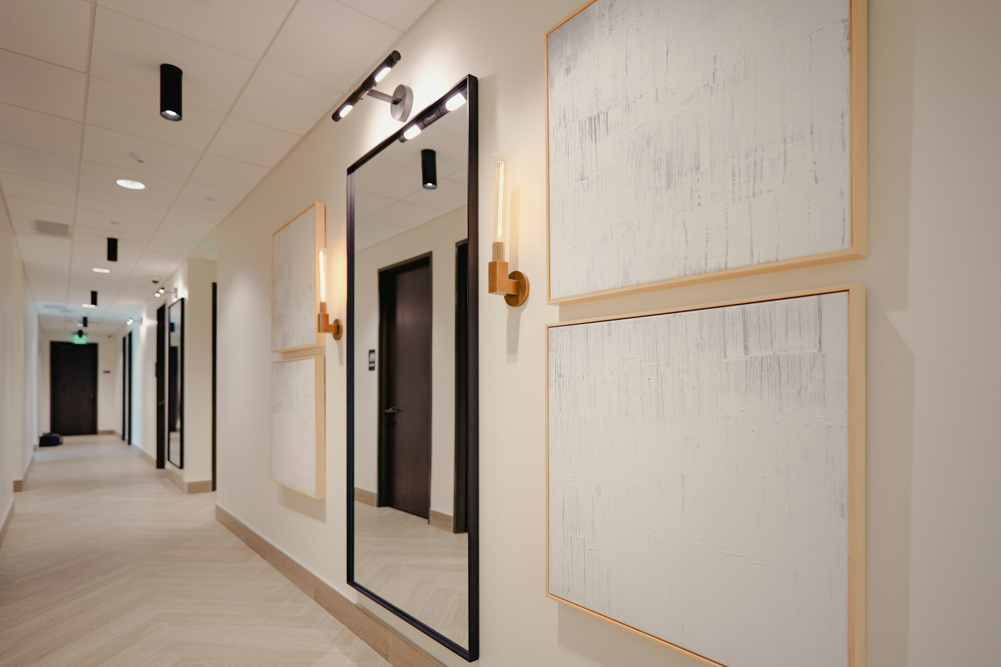 Hallway in AirSculpt Body Contouring Columbus clinic