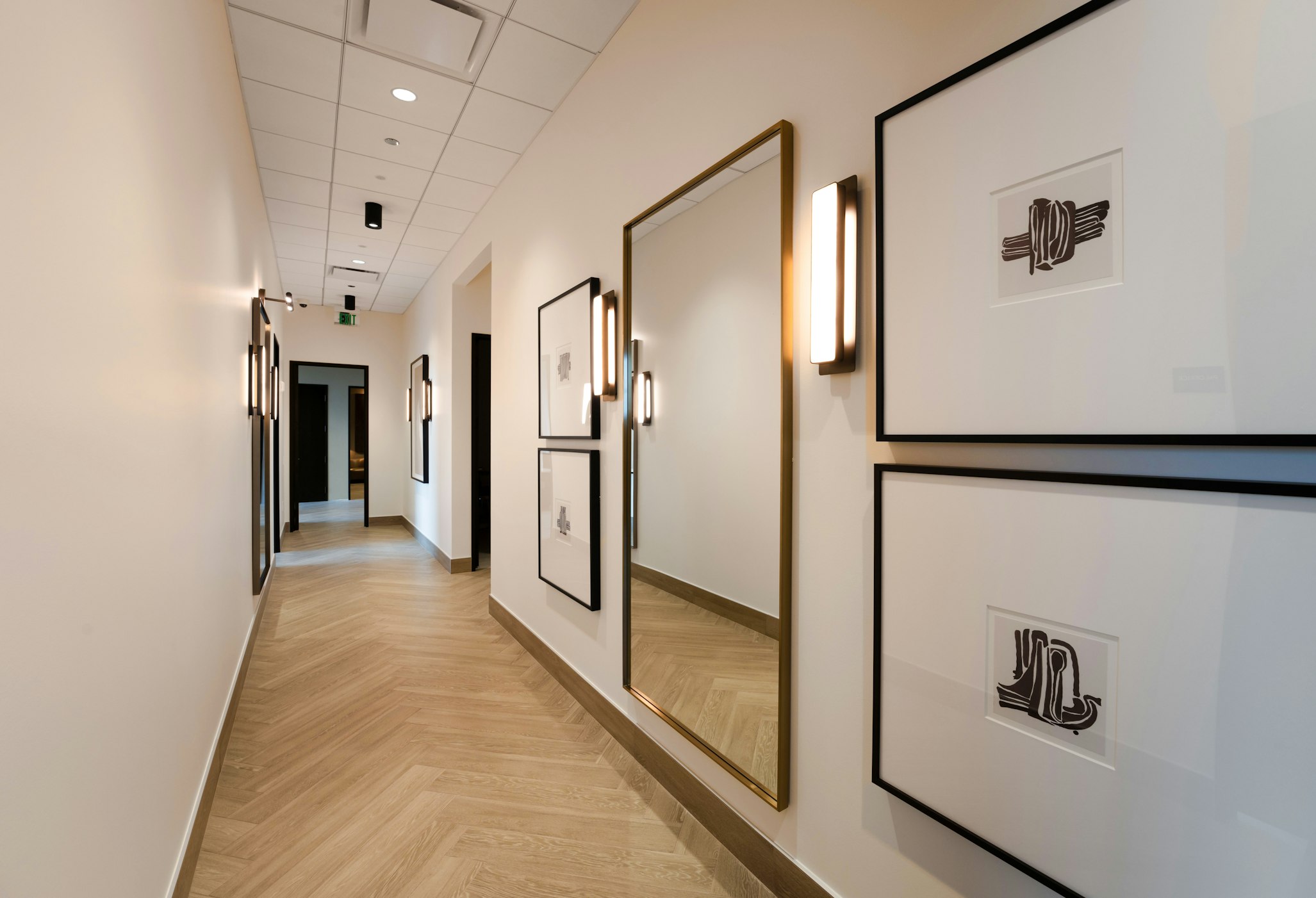 Hallway in AirSculpt Body Contouring Deerfield clinic