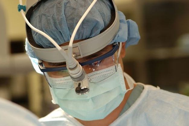 Surgeons call for specialist hubs to help reduce huge backlog for operations