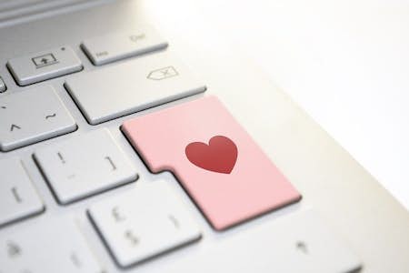 The best free websites for over 50s dating